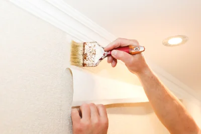 Pose de papier peint aux Adjots — revêtements muraux et toiles de verre